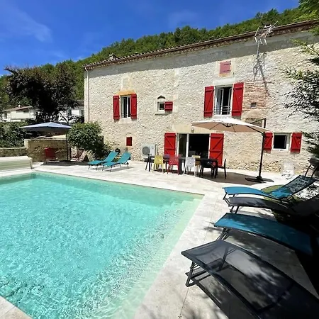 Holiday home L'ostal D'olt